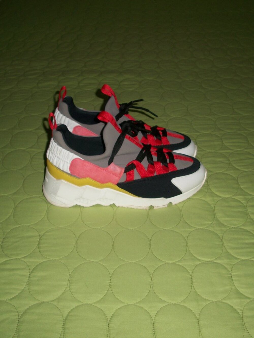 PIERRE HARDY Trek Women's Size EU 37/6.5 US Comet Sneakers